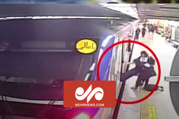 ماجرای دختر نوجوانی که در متروی تهران بیهوش شد