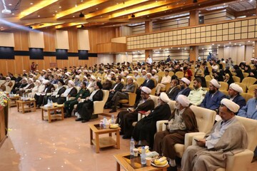 رسانه ها نقش مهمی در انعکاس وحدت بین علمای شیعه وسنی دارند