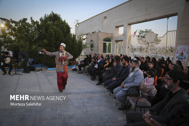 بیست و یکمین جشنواره نمایش‌های آیینی و سنتی در استان چهارمحال و بختیاری