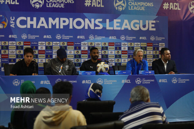 نشست خبری سرمربی تیم فوتبال الهلال عربستان