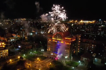 VIDEO: Firework in Tabriz on Prophet birth anniv. occasion