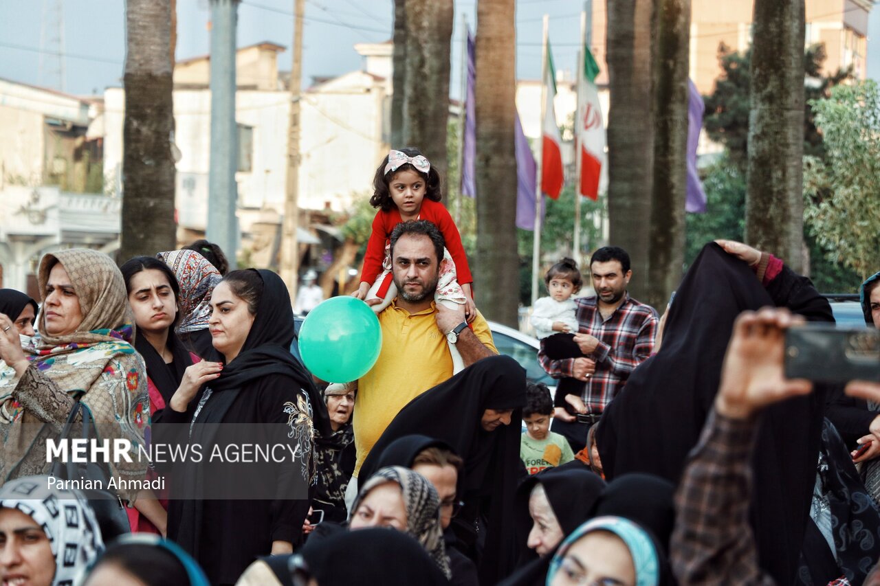 جەژنی لە دایک بوونی پێغەمبەری ئیسلام لە تاران بەڕێوەچوو