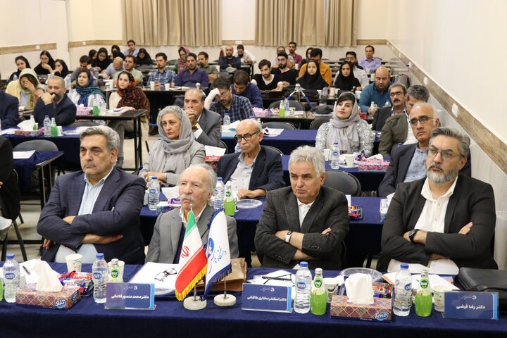 تقدیر از تدوین کنندگان پرونده کاروانسراها تقدیر از تدوین کنندگان پرونده کاروانسراها