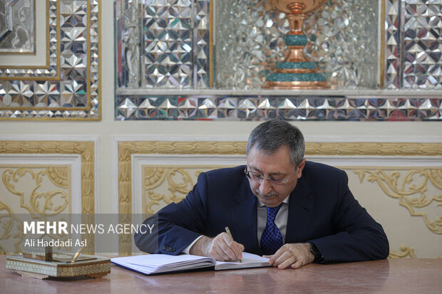 Amir-Abdollahian meets Azeri president's representative
