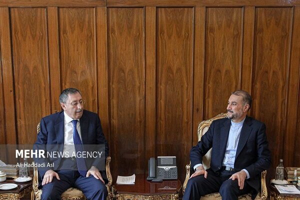 Emir Abdullahiyan, Azerbaycan Cumhurbaşkanı Yardımcısı ile görüştü