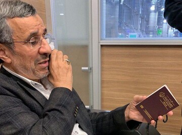 هیاهوی مسافر پرواز استانبول/«بست‌نشینی» احمدی‌نژاد، این بار در فرودگاه