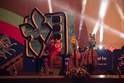 پای لنگ تجهیزات نمایشی در سی و پنجمین دوره جشنواره کودک/مسئولان رفع تکلیف کردند