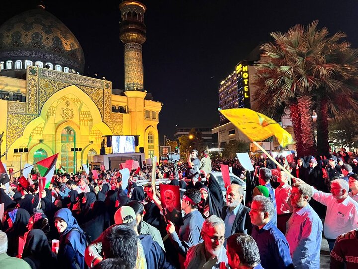 فلسطینی عوام کی حمایت میں تہران میں عوامی اجتماع،کامیاب آپریشن پر جشن+ ویڈیو، تصاویر