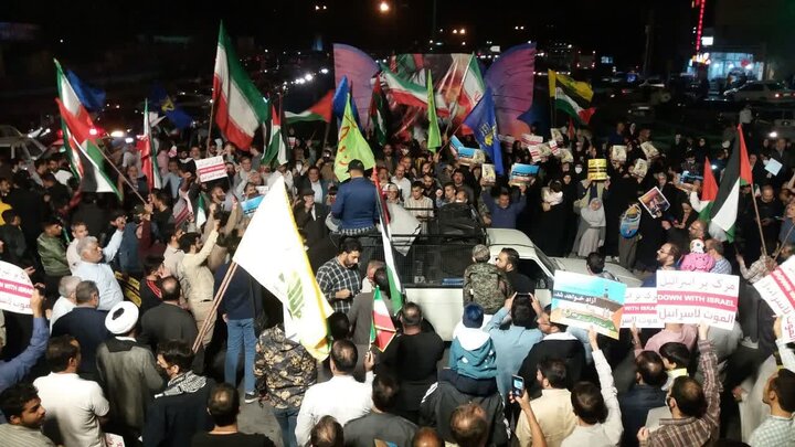جشن پیروزی مقاومت فلسطین و شکست دشمن صهیونیست در اصفهان جشن پیروزی مقاومت فلسطین و شکست دشمن صهیونیست در اصفهان