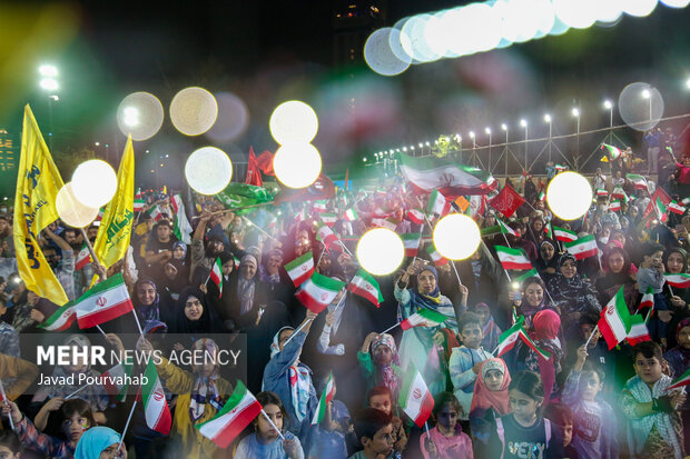 جشن مردمی «طوفان الاقصی» در شیراز