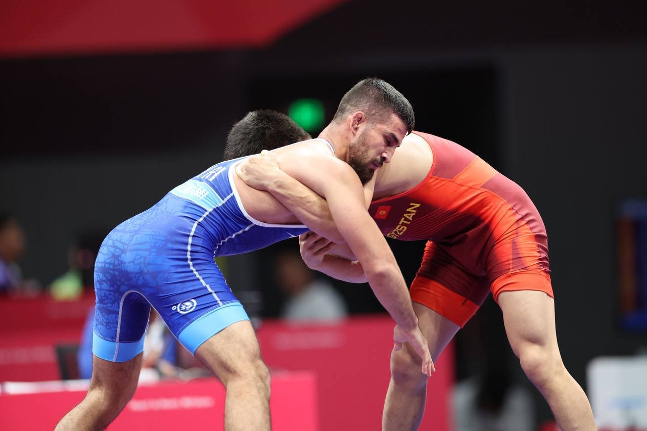 یورش یزدانی و یاران به سمت ۴ طلا/ حذف یکی از امیدهای مدال کاراته