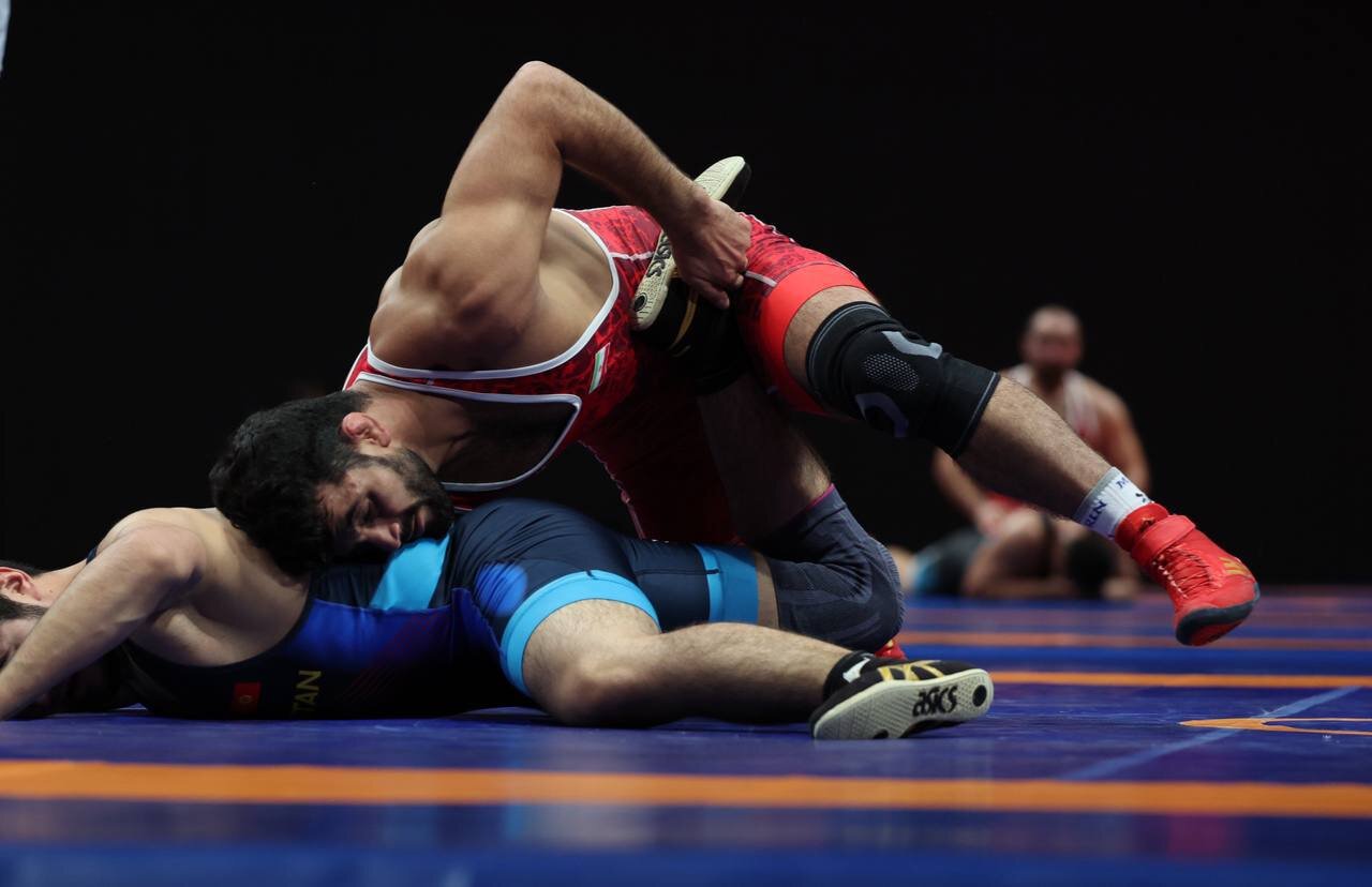 یورش یزدانی و یاران به سمت ۴ طلا/ حذف یکی از امیدهای مدال کاراته