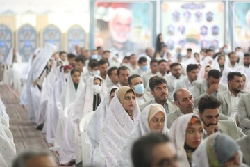 جشن وصال زوج‌های جوان کرمانشاهی با اهدای ۵۰۰ سری جهیزیه برگزار شد