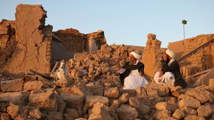 ارتفاع عدد ضحايا زلزال أفغانستان إلى 500 قتيل