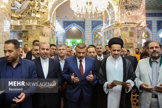 Irak İçişleri Bakanı Hz. Fatıma-ı Masume'nin türbesini ziyaret etti