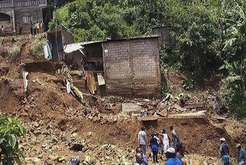 شمار قربانیان رانش زمین در کامرون به ۳۰ نفر رسید