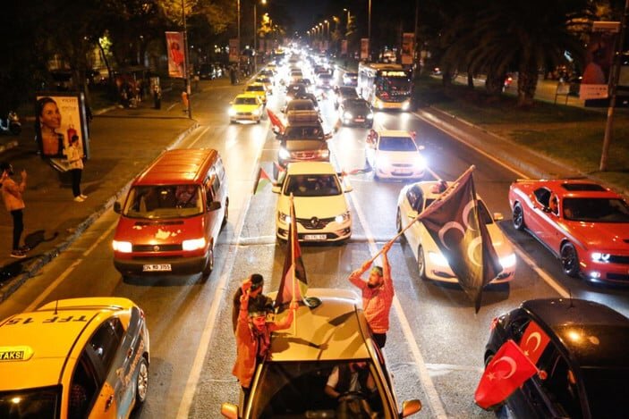 رژه خودرویی مردم ترکیه در حمایت از فلسطین و غزه+ فیلم و عکس