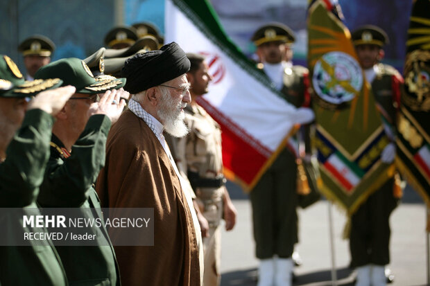 امام علی آرمی آفیسرز یونیورسٹی میں کیڈٹس کی گریجویشن تقریب میں رہبر انقلاب کی شرکت

