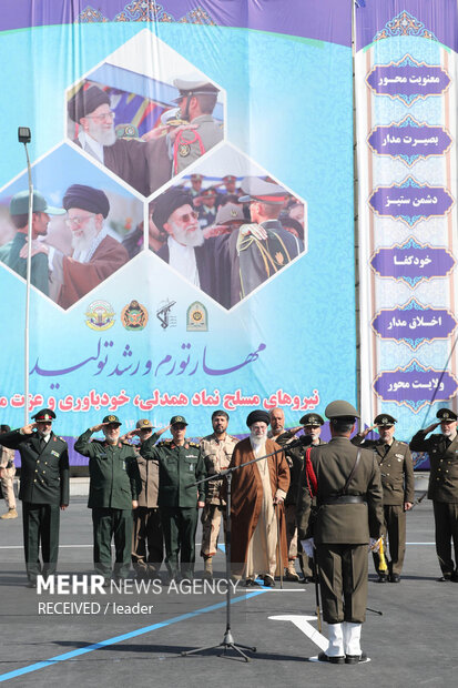 امام علی آرمی آفیسرز یونیورسٹی میں کیڈٹس کی گریجویشن تقریب میں رہبر انقلاب کی شرکت
