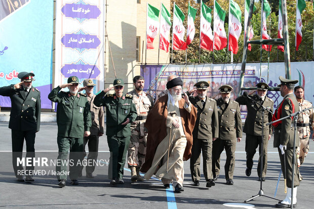 امام علی آرمی آفیسرز یونیورسٹی میں کیڈٹس کی گریجویشن تقریب میں رہبر انقلاب کی شرکت
