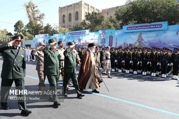 امام علی آرمی آفیسرز یونیورسٹی میں کیڈٹس کی گریجویشن تقریب میں رہبر انقلاب کی شرکت
