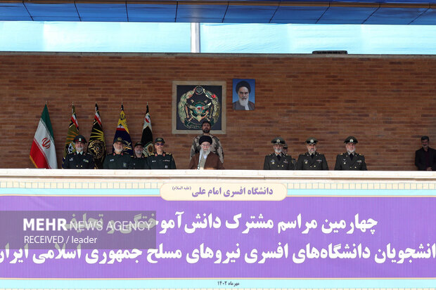 امام علی آرمی آفیسرز یونیورسٹی میں کیڈٹس کی گریجویشن تقریب میں رہبر انقلاب کی شرکت
