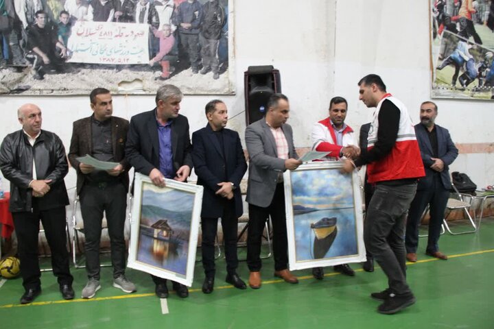 هنرمندان آستارا و تالش به مصاف هم رفتند