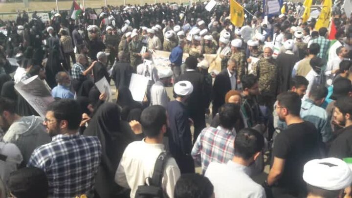 امام شیعیان آفریقا وارد تهران شد/ استقبال پرشور از شیخ مبارز