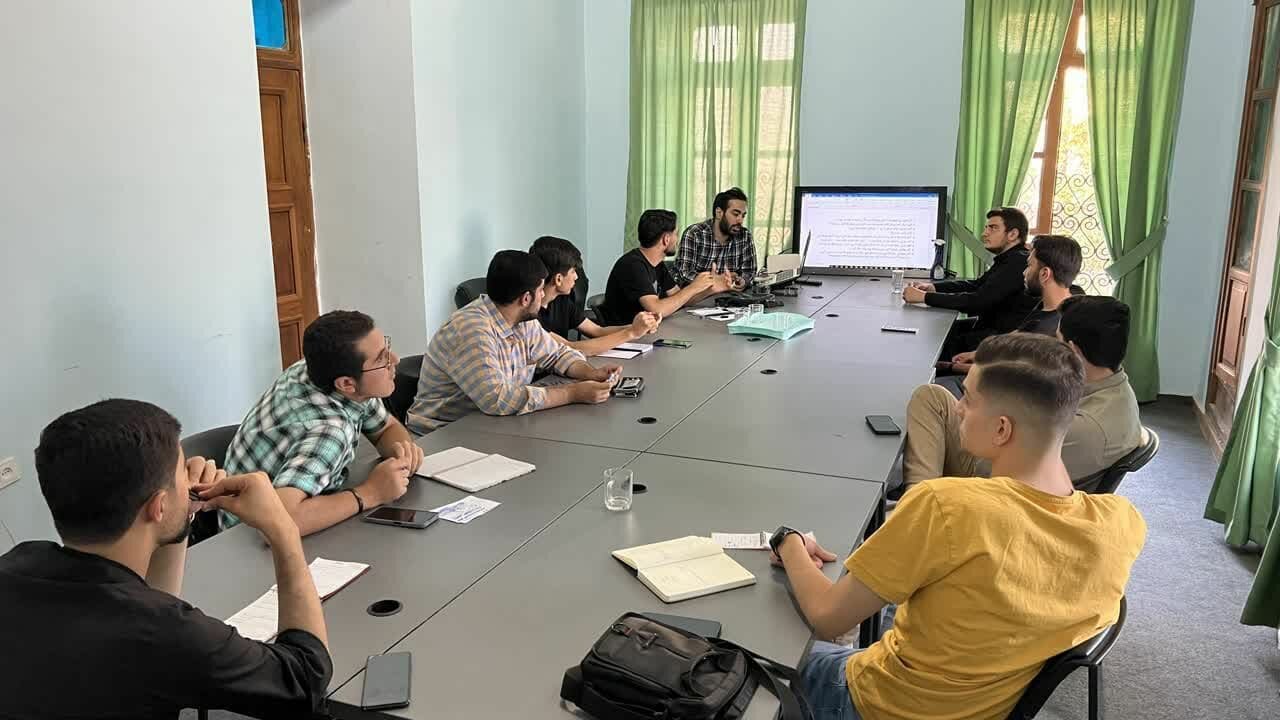 نگاهی کوتاه به فعالیتهای «عمارت هنر» قزوین