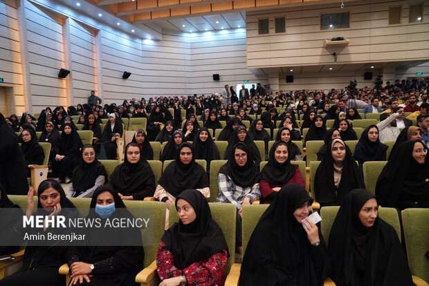 آغاز سال تحصیلی ۱۴۰۲-۱۴۰۳ دانشگاه های کشور با حضور رئیس جمهور در شیراز
