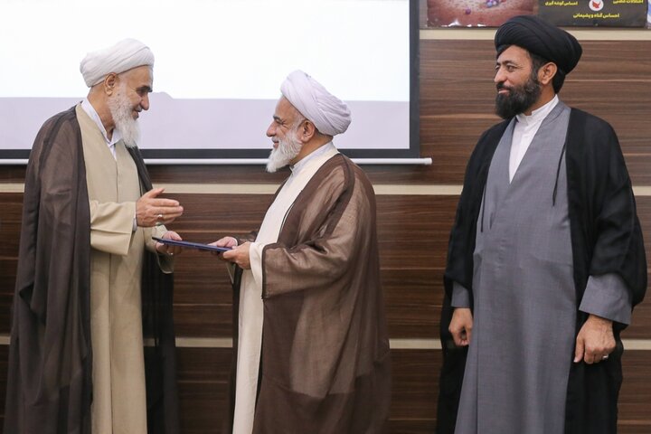 «امامجمعه» باید امام همه مردم جامعه باشد