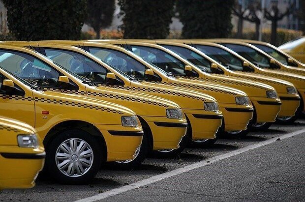 ۲۳۰ دستگاه تاکسی در سنندج نوسازی شده‌اند