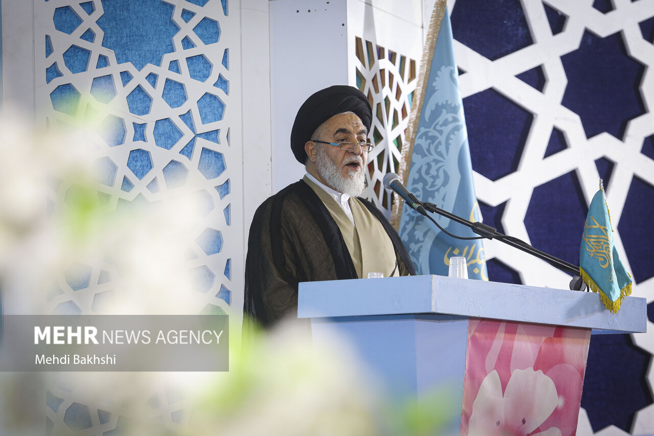 اعتکاف بستری برای تربیت و رشد مومنین در مسیر نابودی اسرائیل است