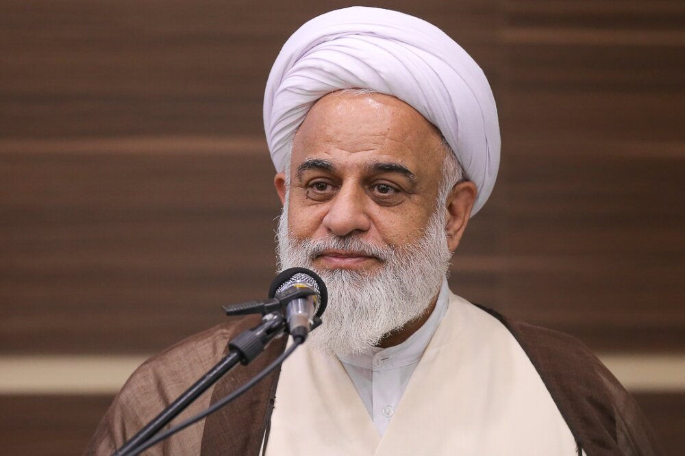 روحانی: ماندگاری تشیع مرهون فداکاریهای حضرت زهرا(س) است