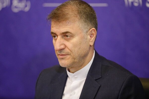 رایزنان فرهنگی با اندیشمندان آمریکا و اروپا مباحثه کنند