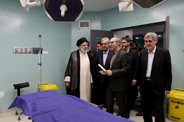 بازدید رئیس‌جمهور از بیمارستان شهدای رستم