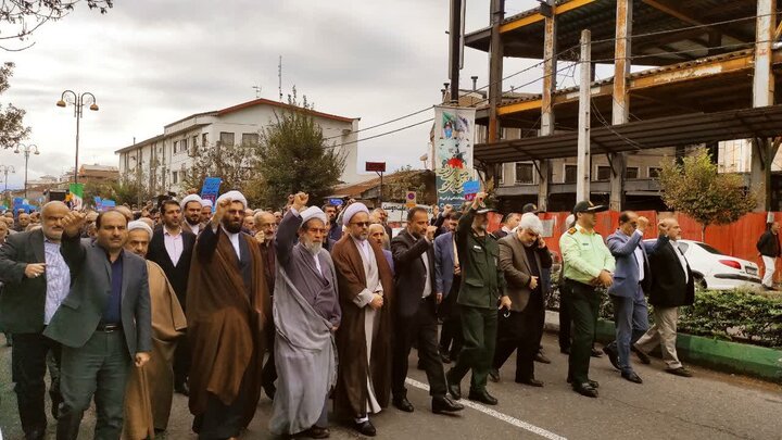 راهپیمایی حمایت از مقاومت مردم فلسطین در آستانه اشرفیه