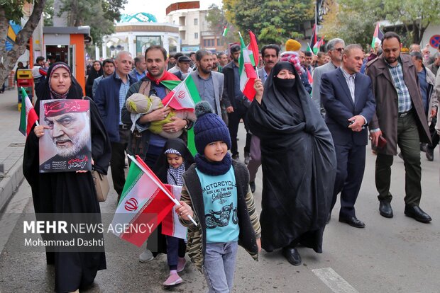 لاکھوں ایرانی سڑکوں پر، فلسطین زندہ باد ، اسرائیل و امریکہ مردہ باد کے فلک شگاف نعرے
