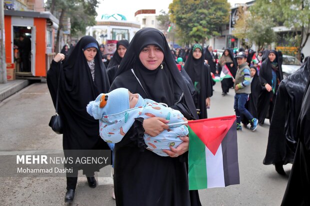 لاکھوں ایرانی سڑکوں پر، فلسطین زندہ باد ، اسرائیل و امریکہ مردہ باد کے فلک شگاف نعرے
