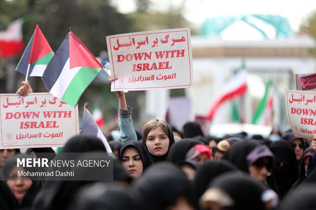قیام پرشور مردم ایران در دفاع از فلسطین/ غزه تنها نیست