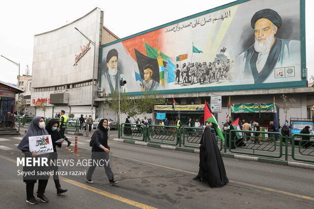 Pro-Palestine and anti Israeli atrocities rally in Tehran