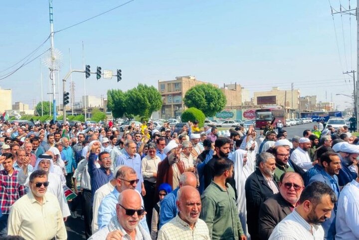 مردم اهواز برای حمایت از فلسطین راهپیمایی کردند