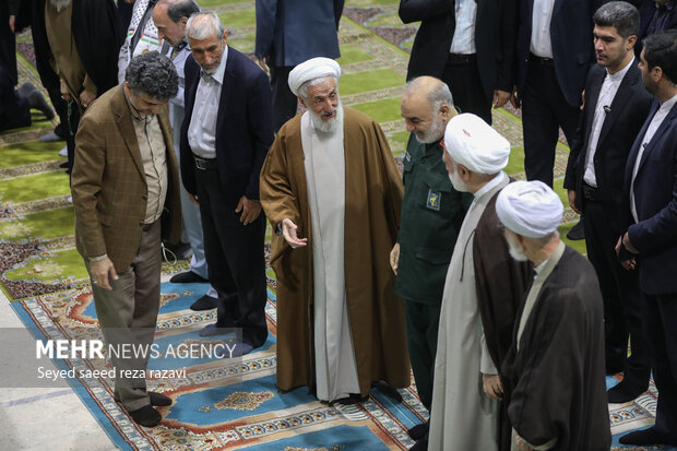 آیت‌الله کاظم صدیقی در نماز جمعه تهران بیست و یکم مهر ماه ۱۴۰۲ حضور دارد