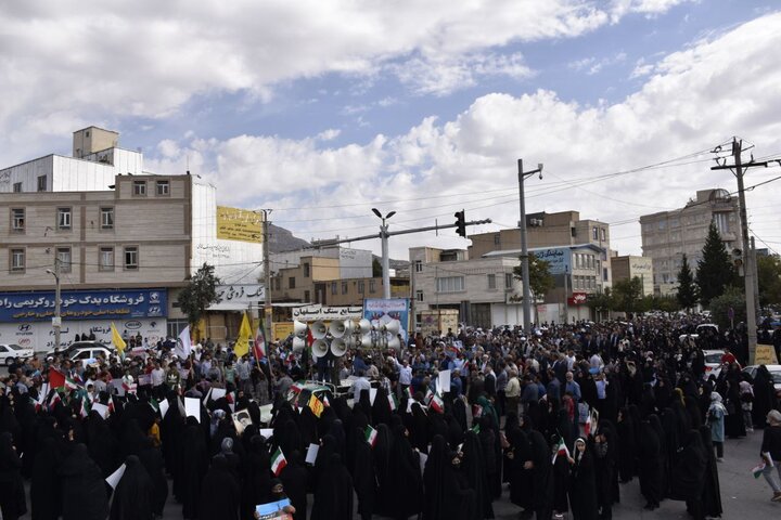 تصاویری از راهپیمایی مردم ایلام در محکومیت جنایات رژیم صهیونیستی