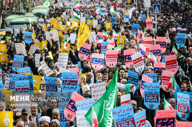 İran'da Filistin'e destek gösterisi: Gazze yalnız değil