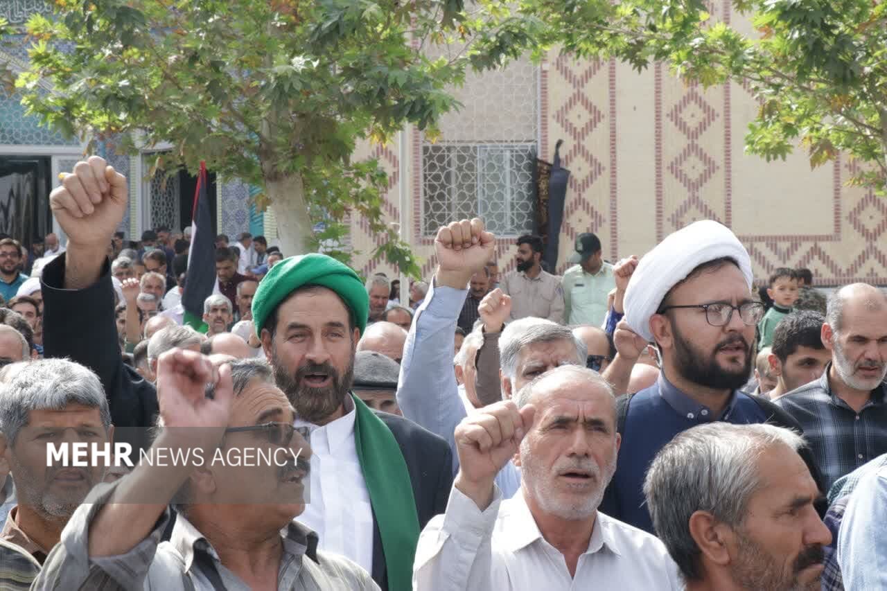 نمازگزاران مهریزی جنایات صهیونیستها را محکوم کردند