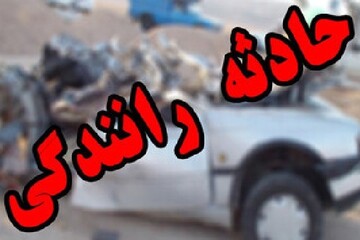تصادف کامیون با سه خودروی سواری در جاده بندرعباس به حاجی آباد