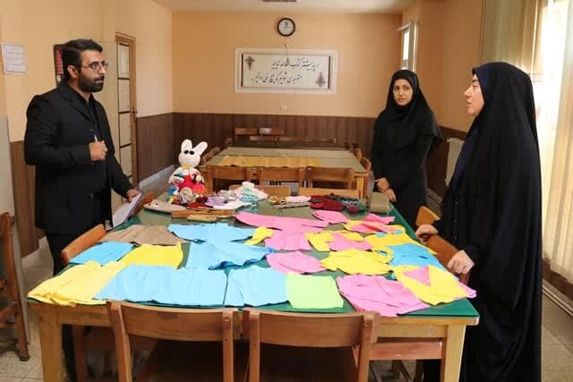 کتابخانه ایوانکی حامی کسب و کارهای کوچک خانگی شد