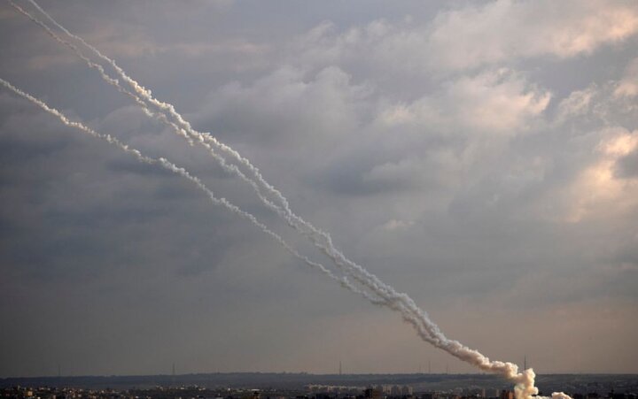 حمله موشکی مقاومت فلسطین به مناطق اشغالی اطراف غزه