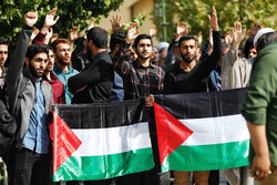 University students in Hamedan condemn Zionist regime